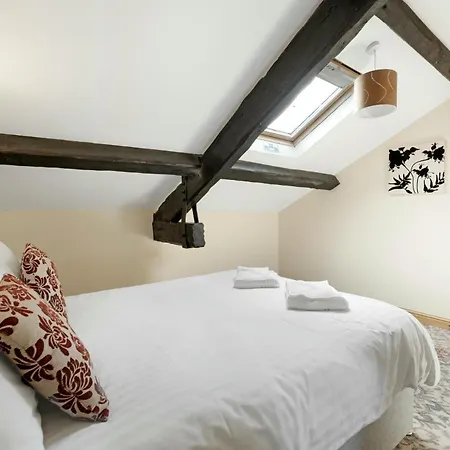 Bank View Barn At Pound Farm